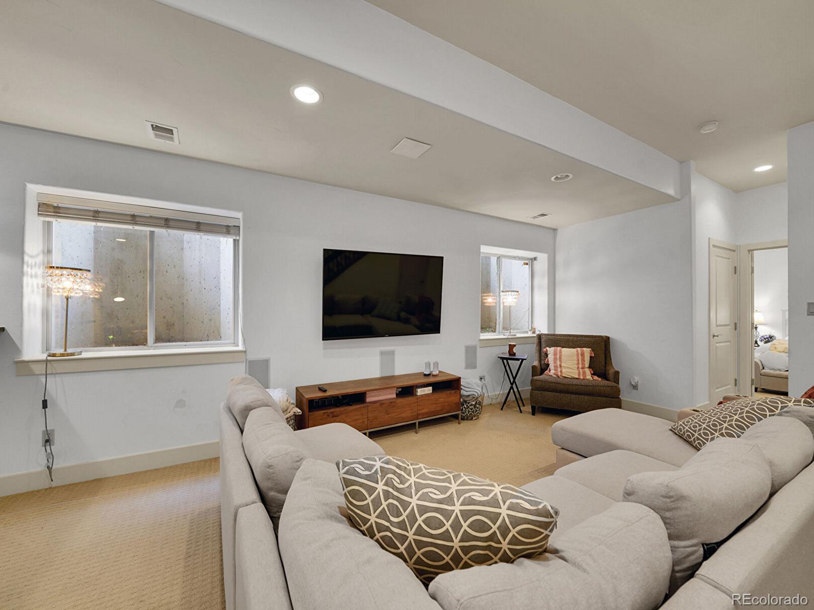 MLS Image #38 for 383 s franklin street,denver, Colorado
