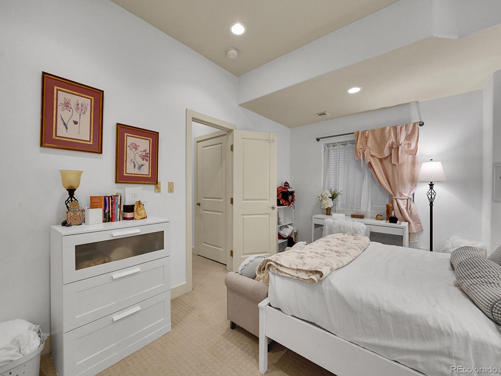 MLS Image #40 for 383 s franklin street,denver, Colorado