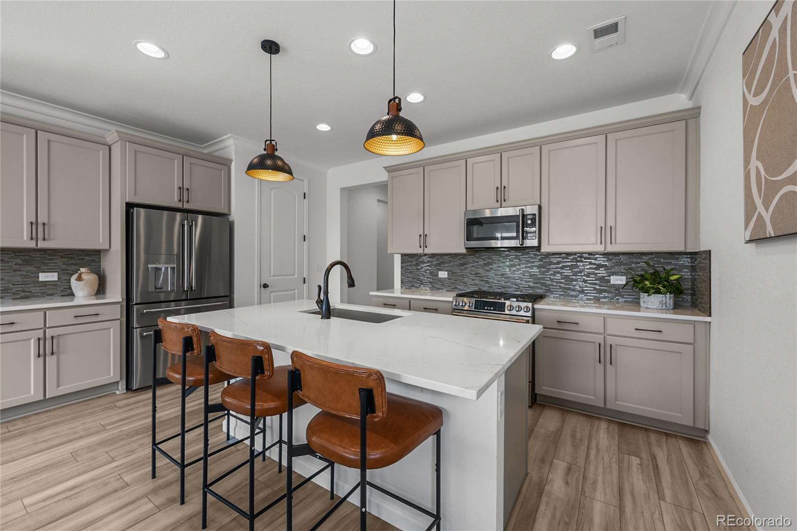 MLS Image #8 for 180 n edge cliff street,castle rock, Colorado