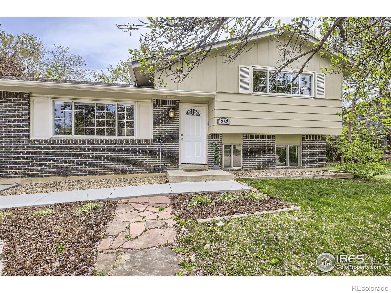 MLS Image #0 for 1352 s terry street,longmont, Colorado