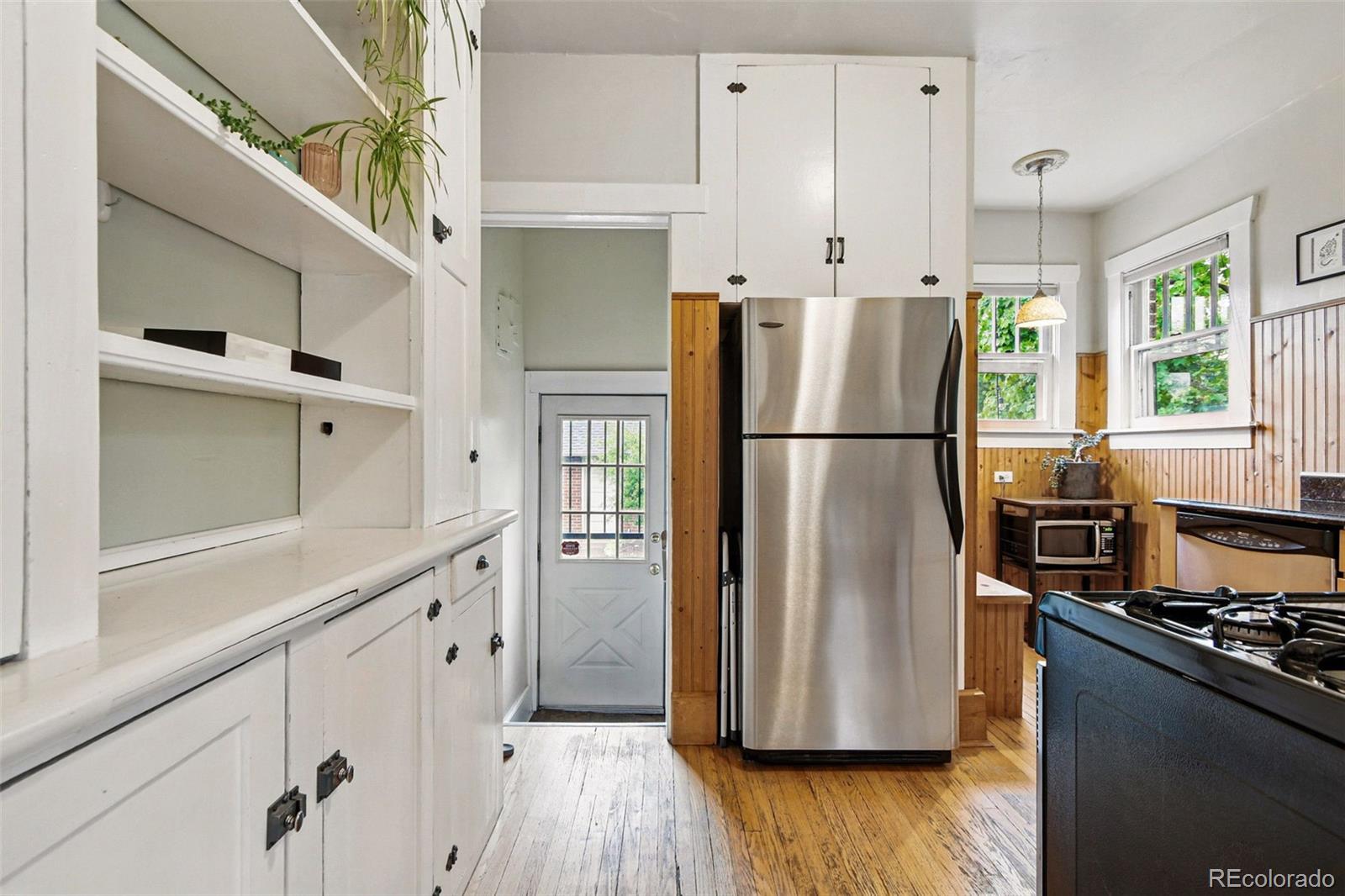 MLS Image #14 for 1602  garfield street,denver, Colorado