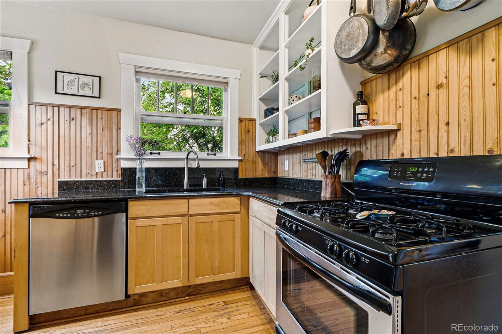 MLS Image #3 for 1602  garfield street,denver, Colorado