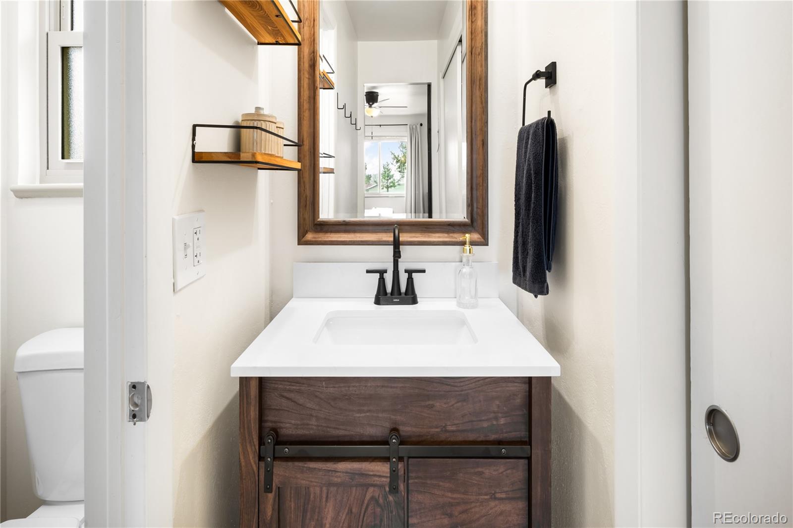 MLS Image #11 for 10618 w layton place,littleton, Colorado