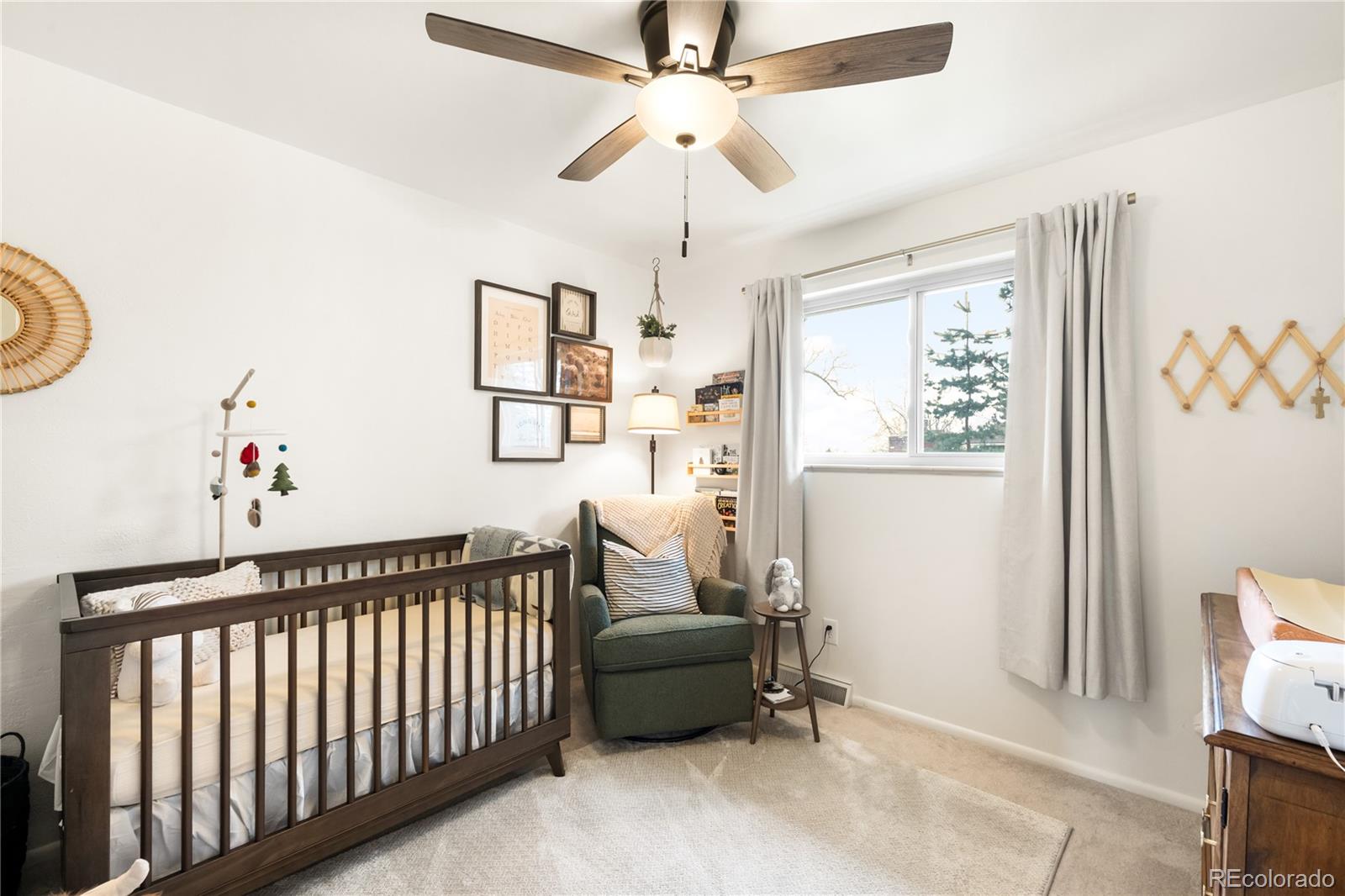 MLS Image #15 for 10618 w layton place,littleton, Colorado