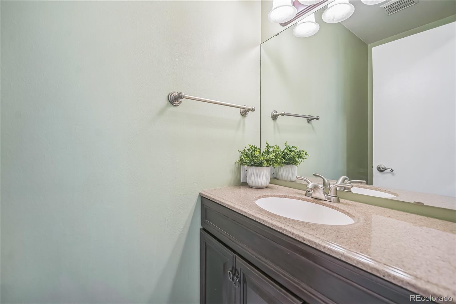 MLS Image #10 for 1063 w powers avenue,littleton, Colorado