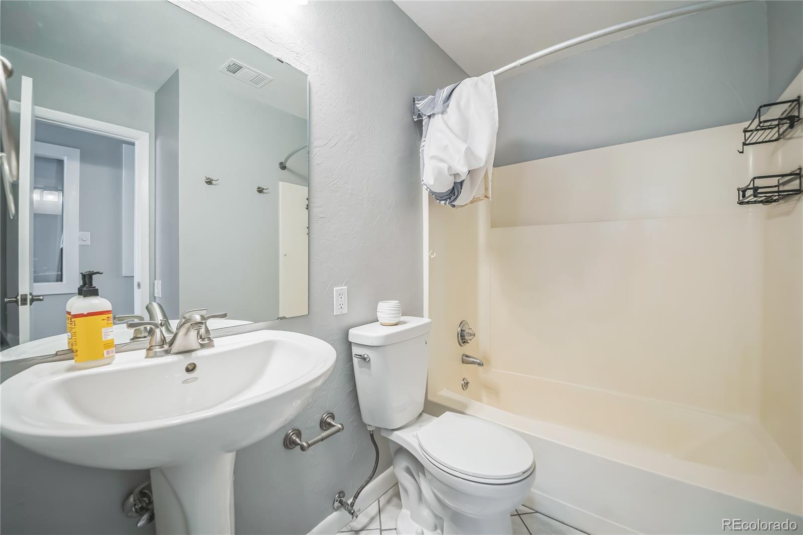 MLS Image #17 for 1063 w powers avenue,littleton, Colorado