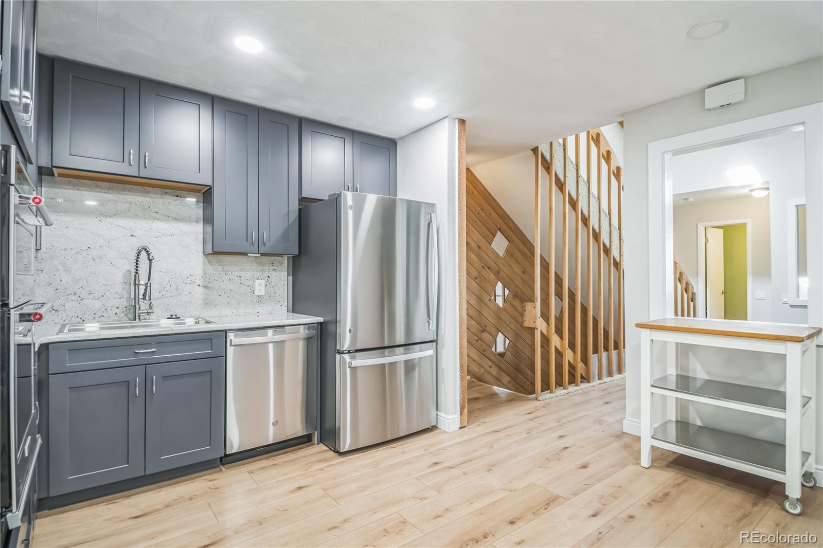 MLS Image #8 for 1063 w powers avenue,littleton, Colorado