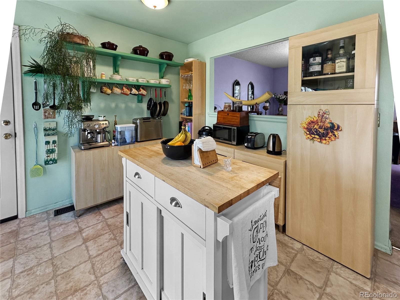 MLS Image #5 for 12622 w radcliff avenue,morrison, Colorado