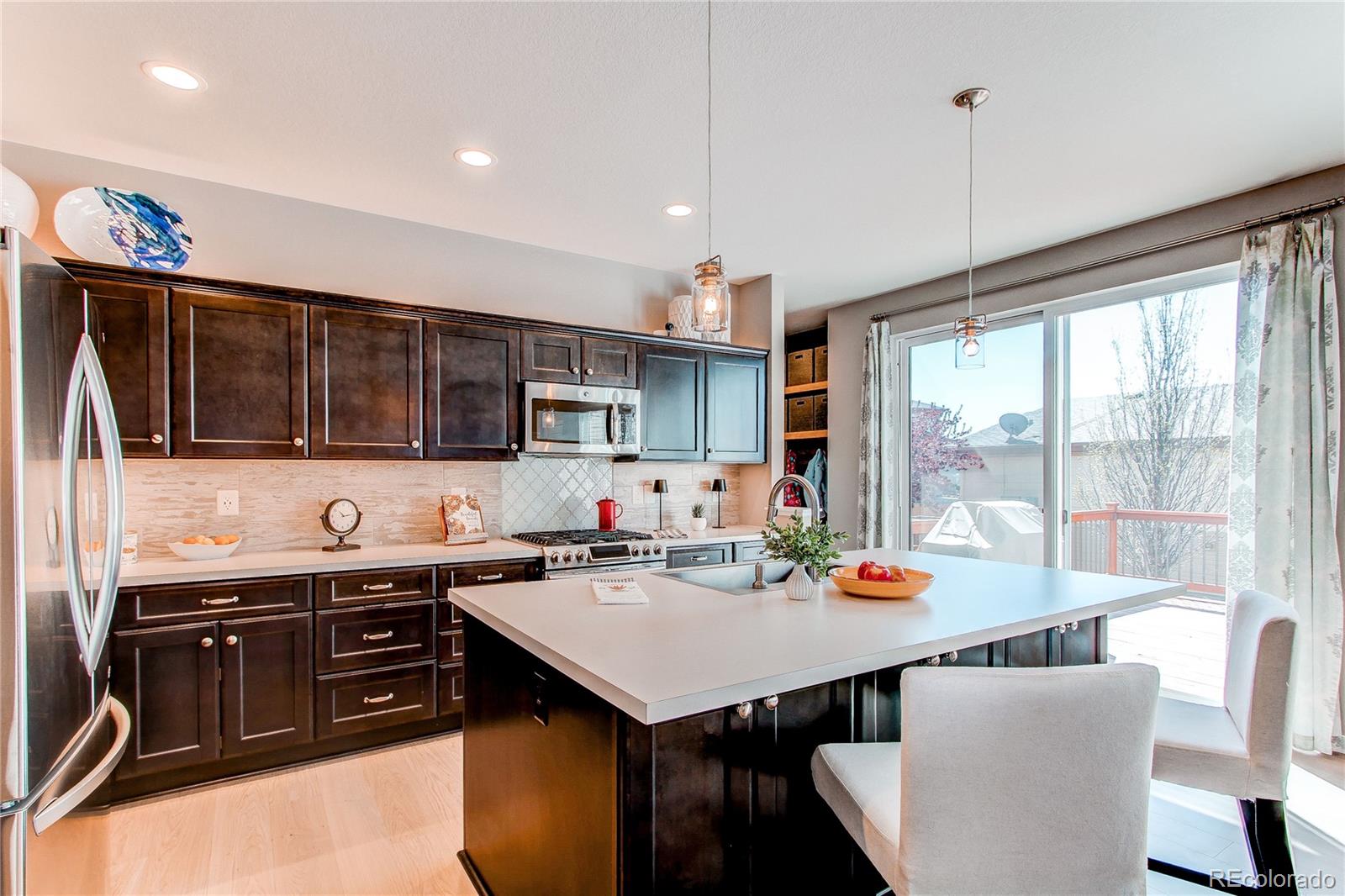MLS Image #12 for 10152  southlawn circle,commerce city, Colorado