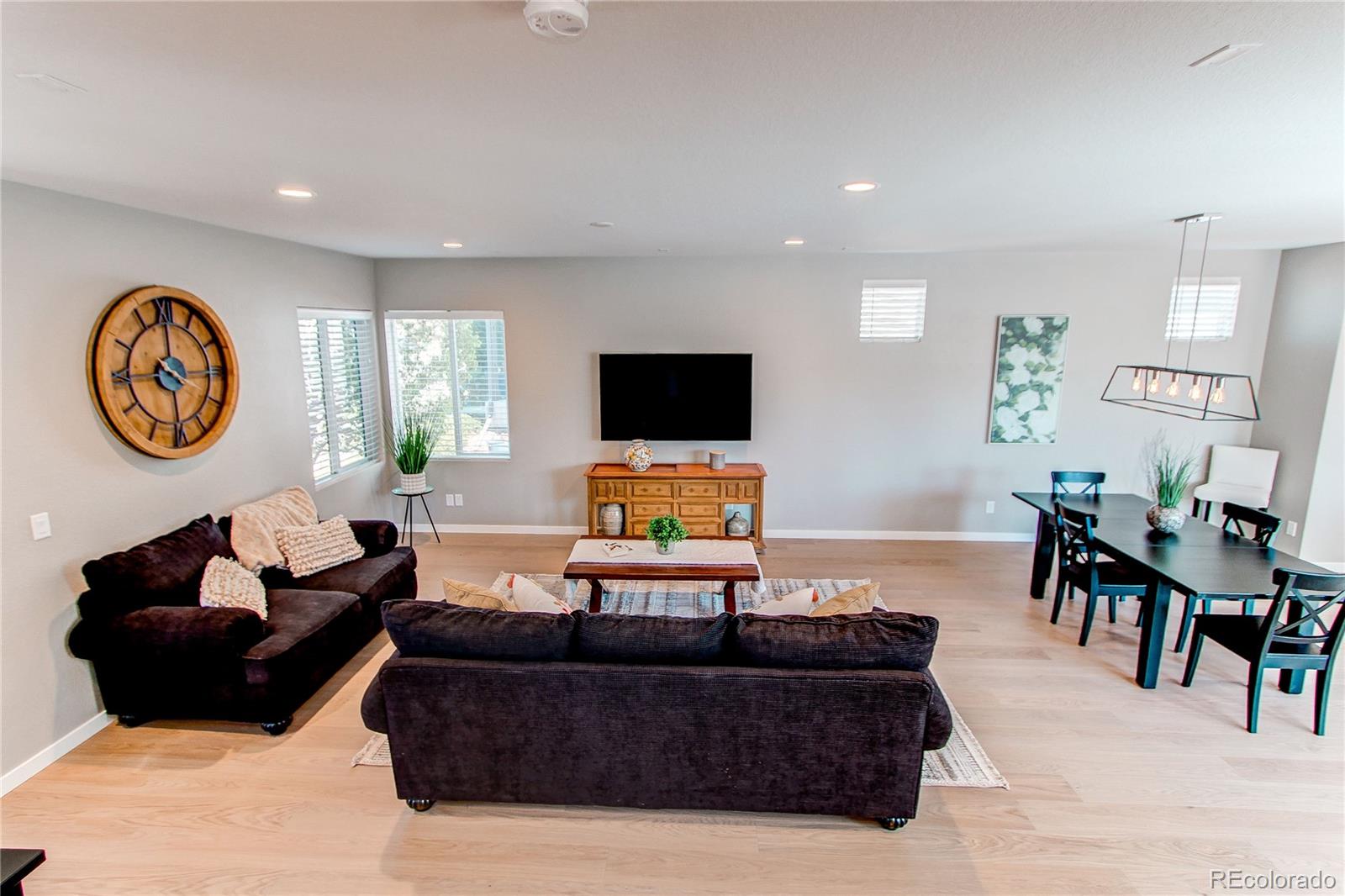 MLS Image #16 for 10152  southlawn circle,commerce city, Colorado