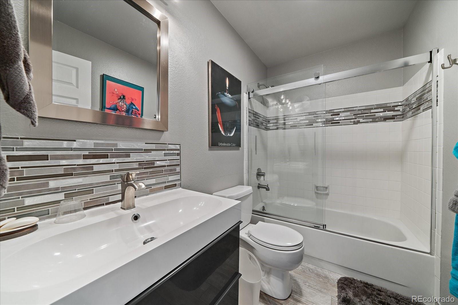 MLS Image #18 for 1571 s trenton court,denver, Colorado