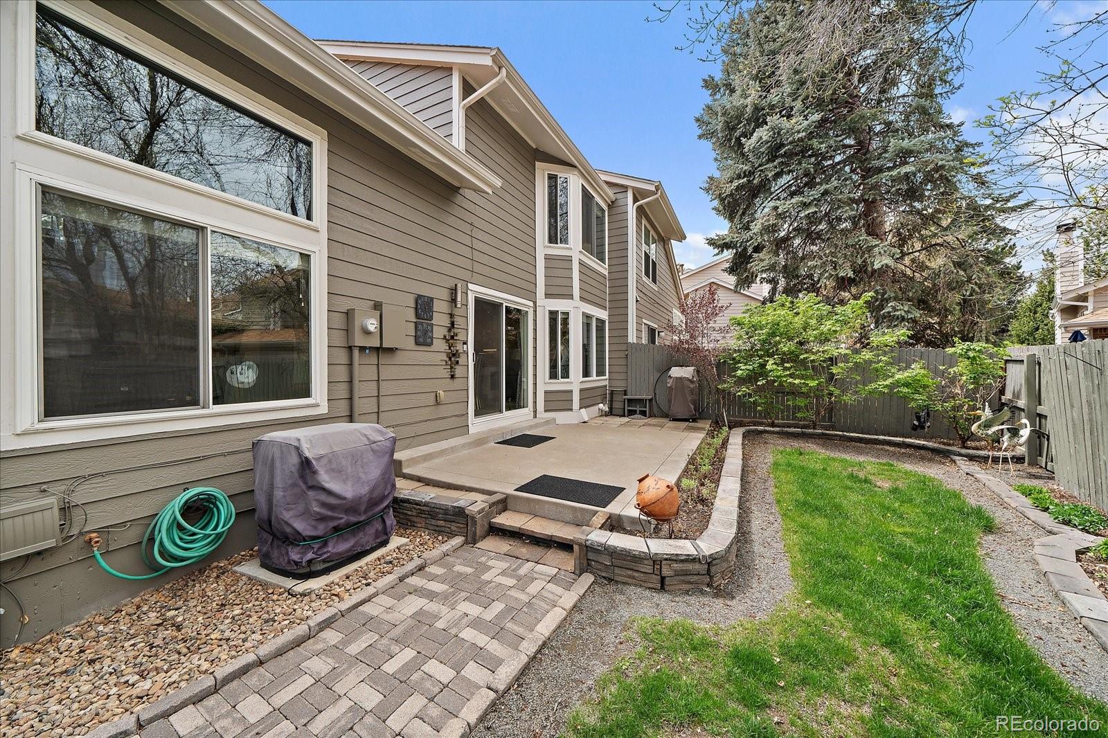 MLS Image #25 for 1571 s trenton court,denver, Colorado