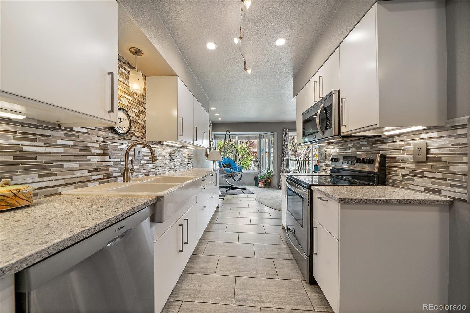 MLS Image #3 for 1571 s trenton court,denver, Colorado