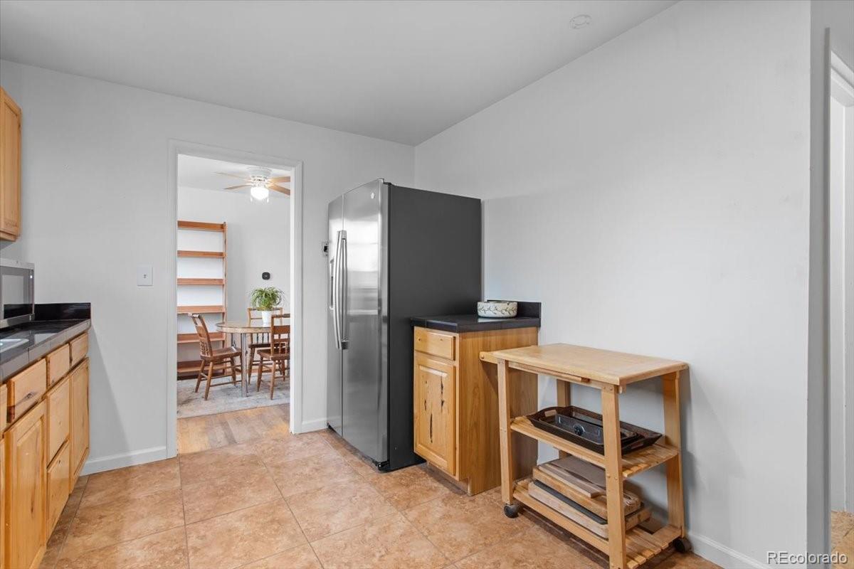 MLS Image #10 for 690 w 1st avenue,broomfield, Colorado