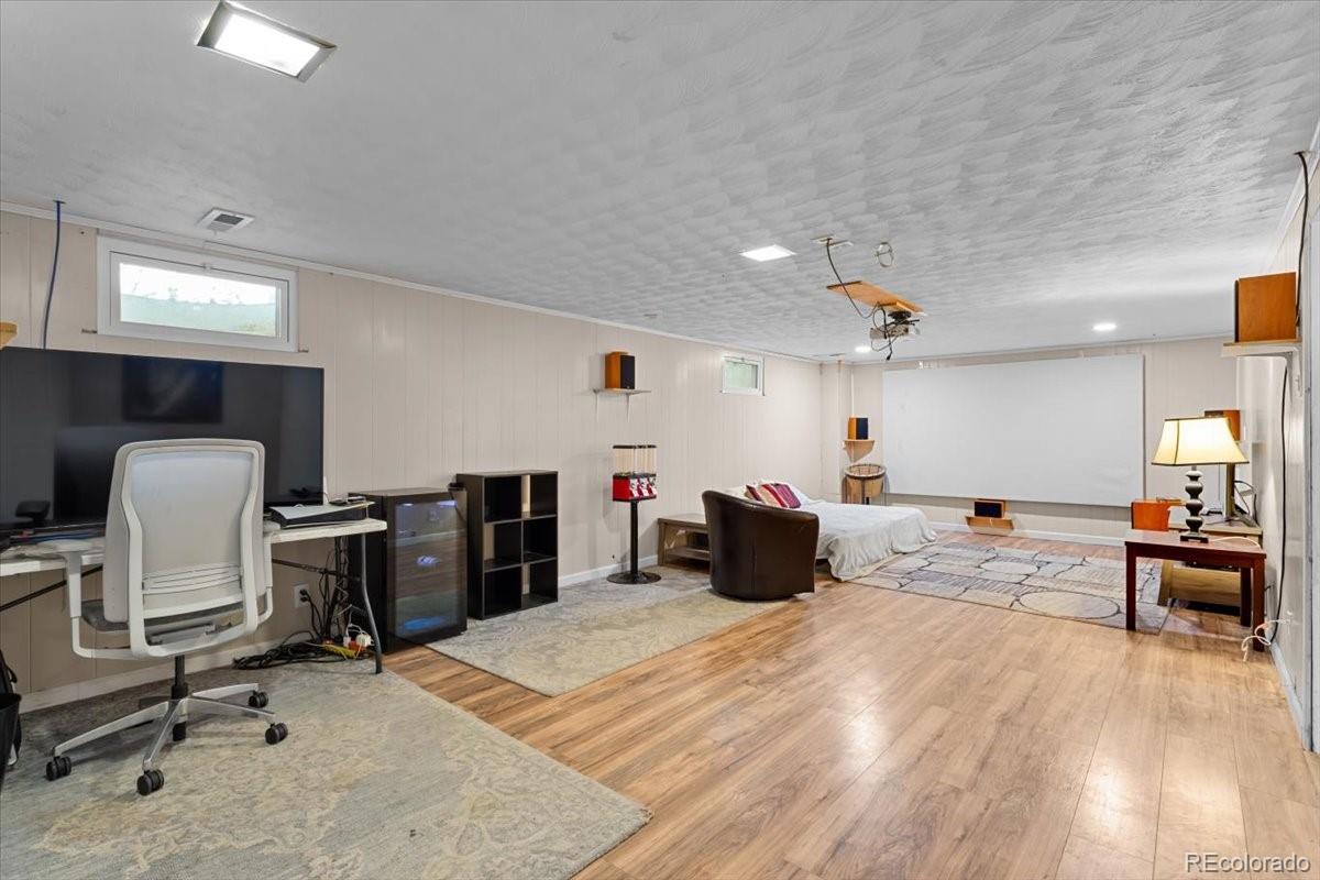 MLS Image #18 for 690 w 1st avenue,broomfield, Colorado
