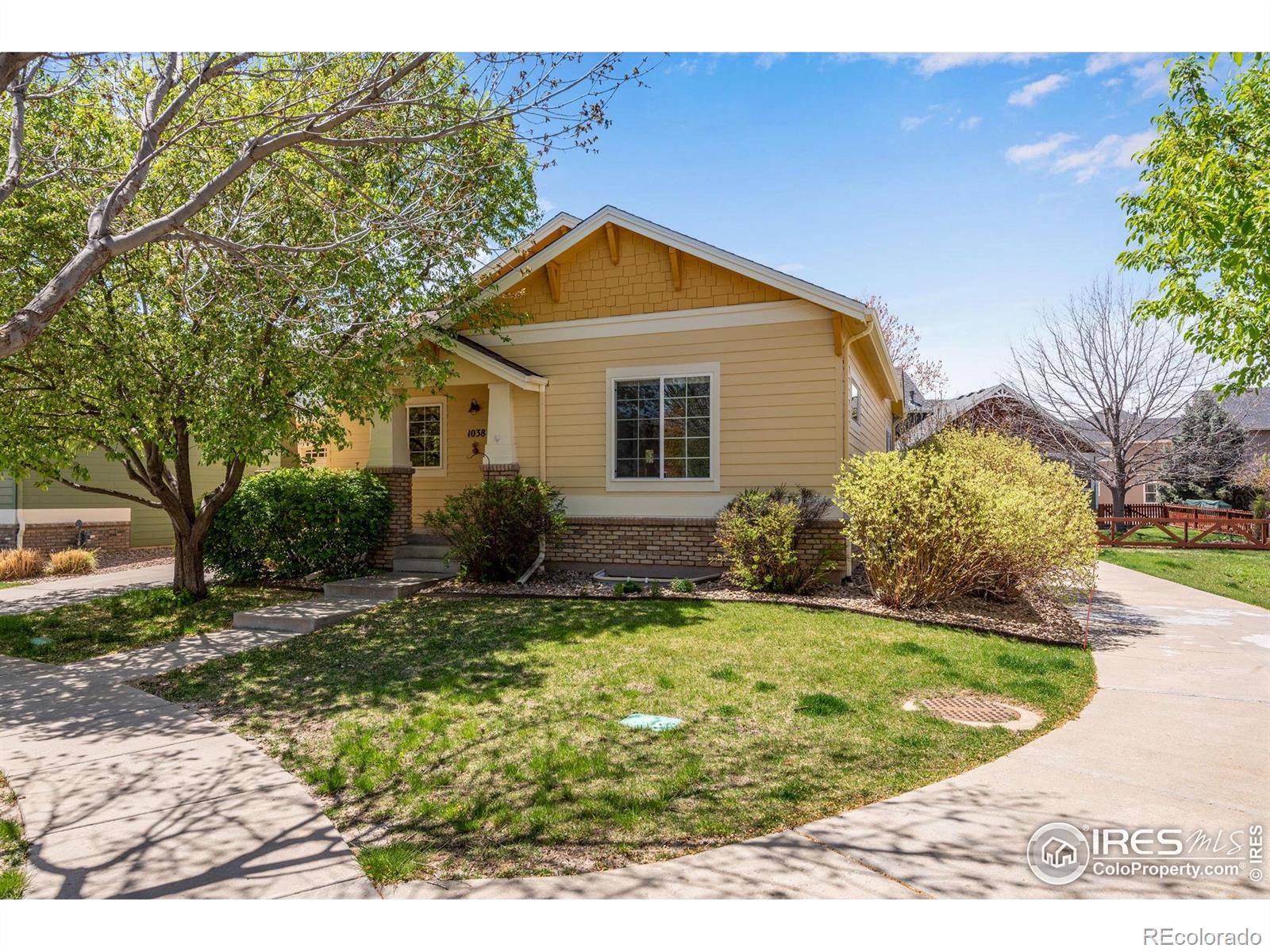 MLS Image #1 for 1038  village circle,erie, Colorado