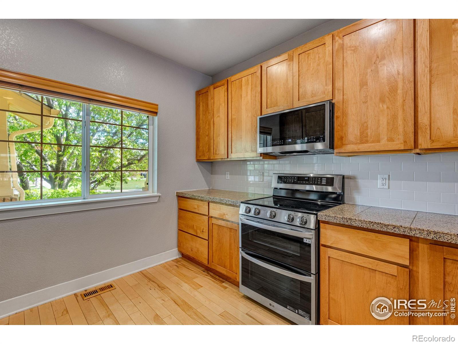 MLS Image #16 for 1038  village circle,erie, Colorado