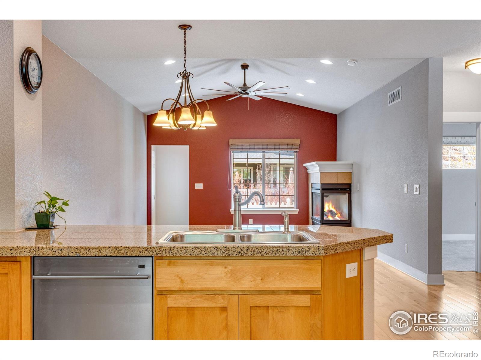 MLS Image #19 for 1038  village circle,erie, Colorado