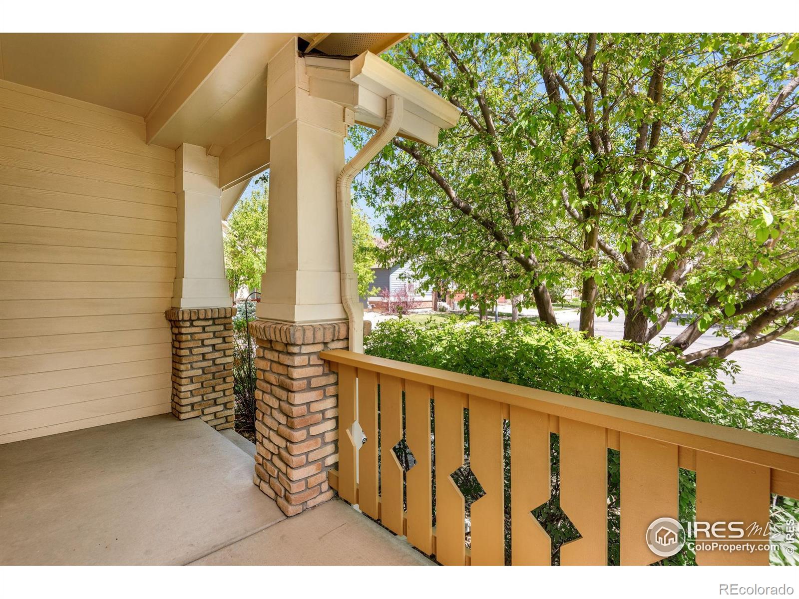 MLS Image #2 for 1038  village circle,erie, Colorado