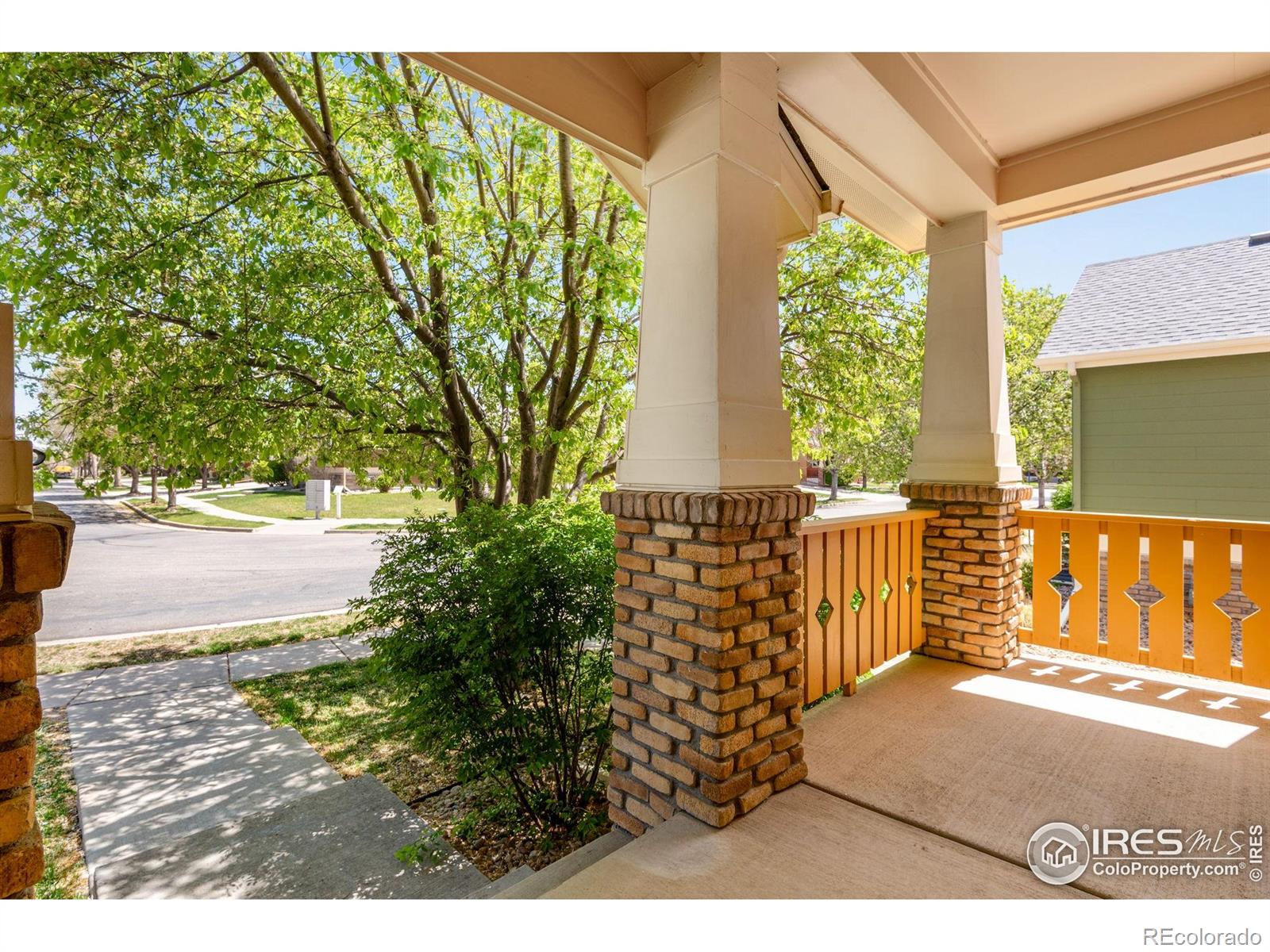 MLS Image #3 for 1038  village circle,erie, Colorado