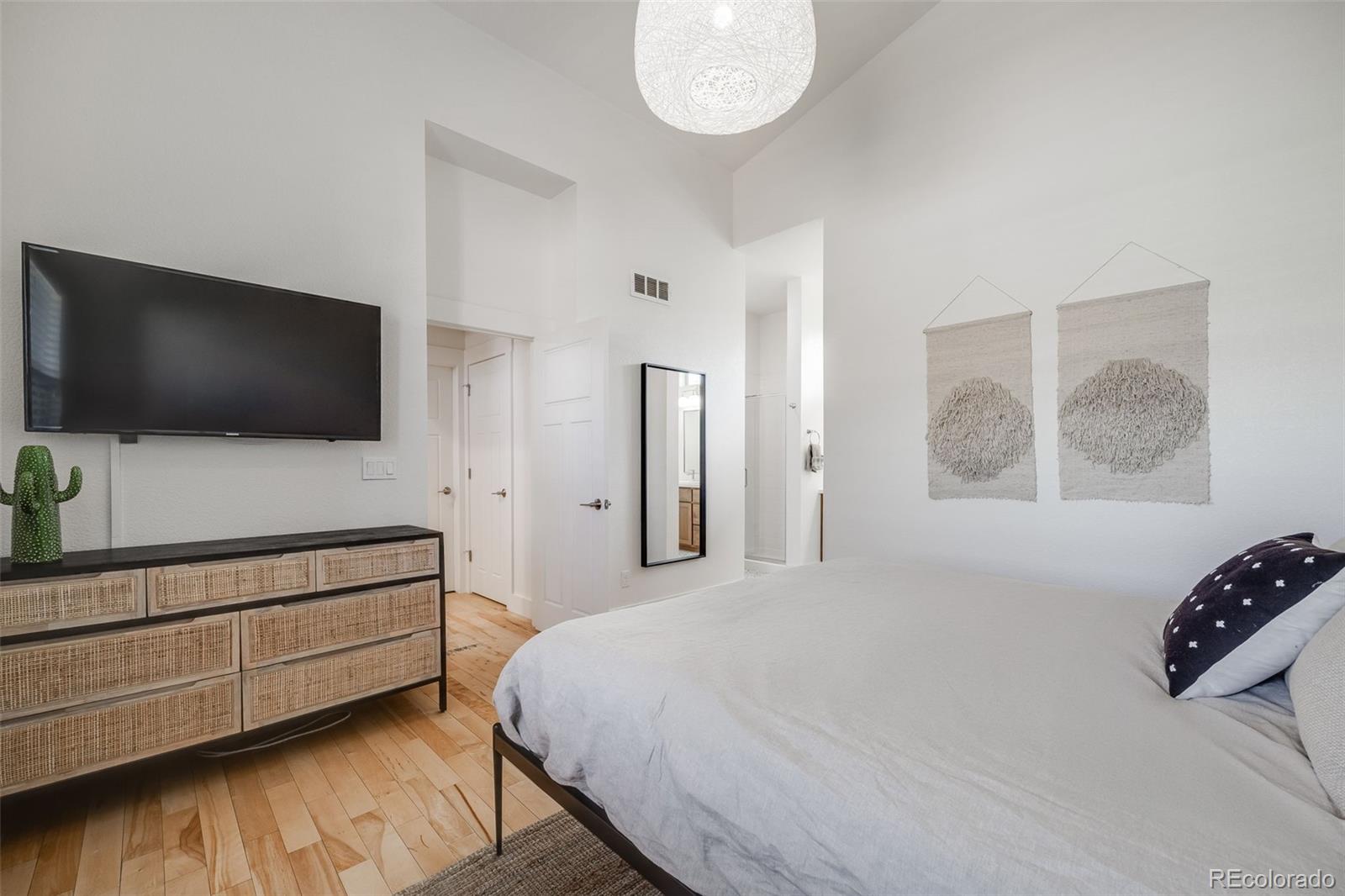 MLS Image #18 for 2777  ironton street,denver, Colorado