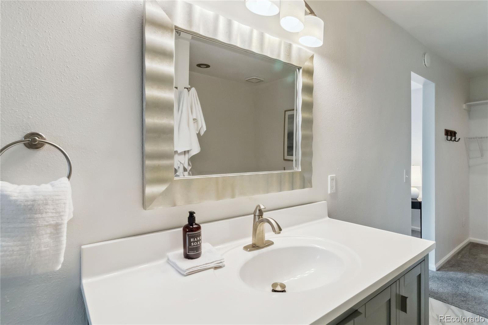 MLS Image #13 for 10550 w jewell avenue 301,lakewood, Colorado