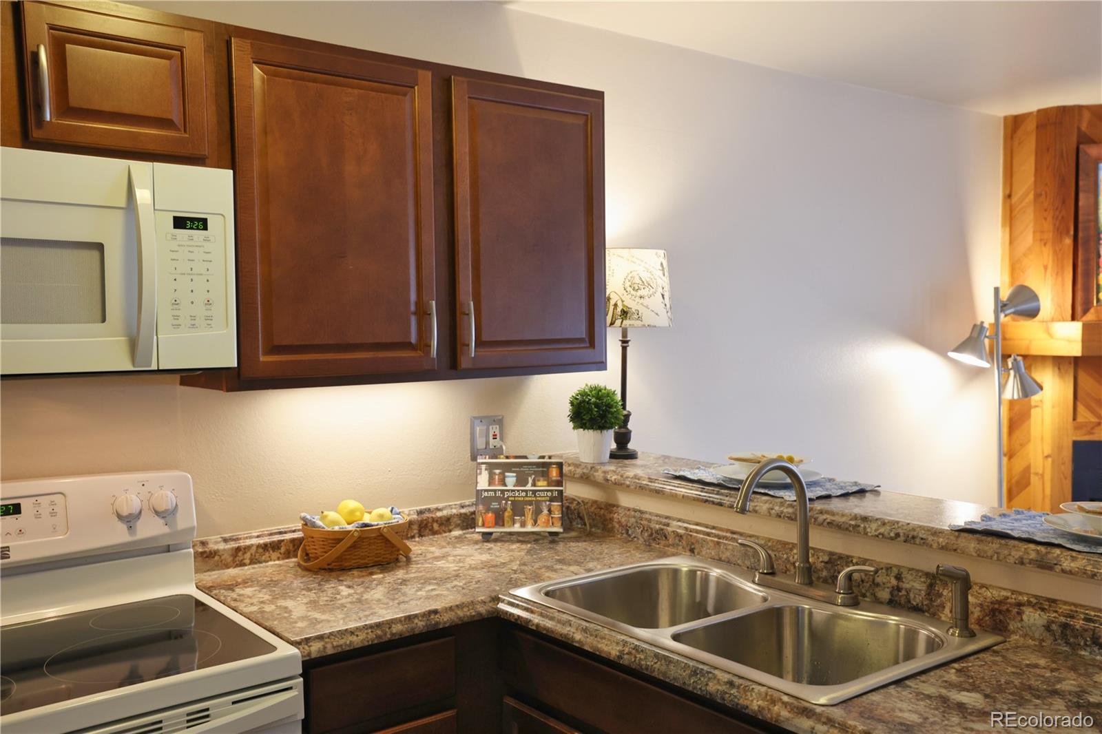 MLS Image #7 for 6833  overland drive,colorado springs, Colorado