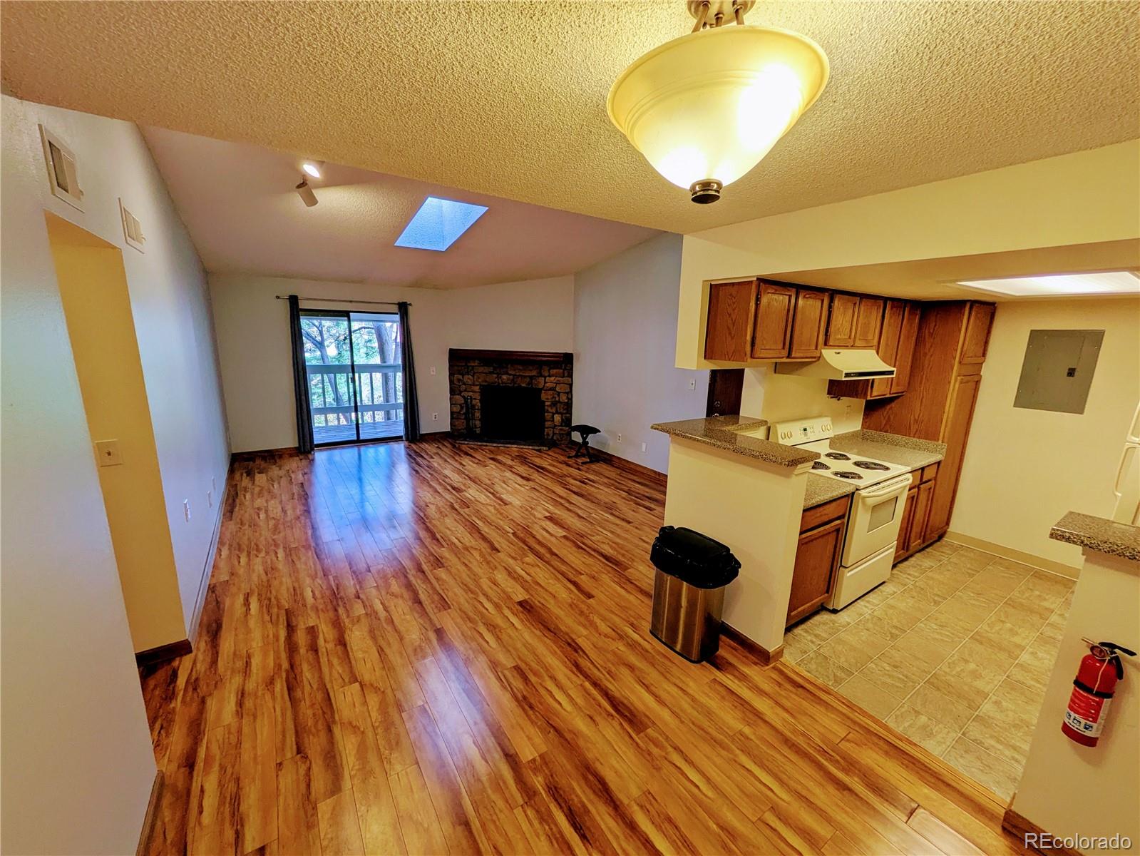MLS Image #9 for 8600 e alameda avenue,denver, Colorado