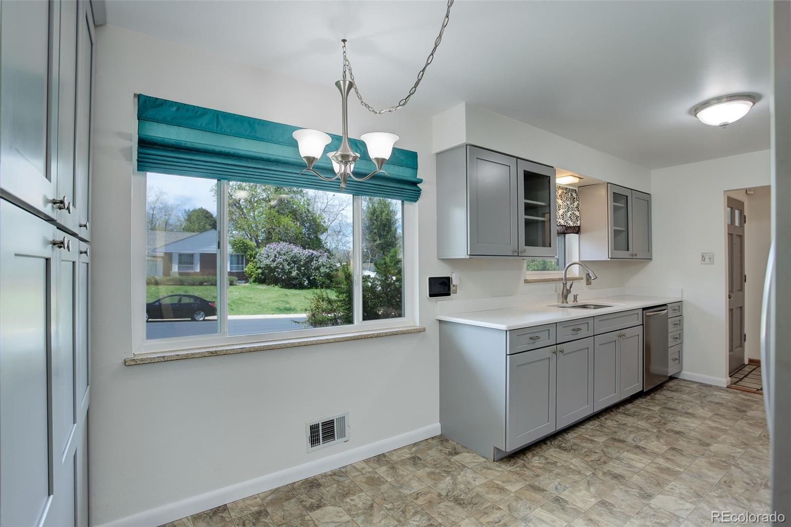 MLS Image #4 for 180  dover street,lakewood, Colorado