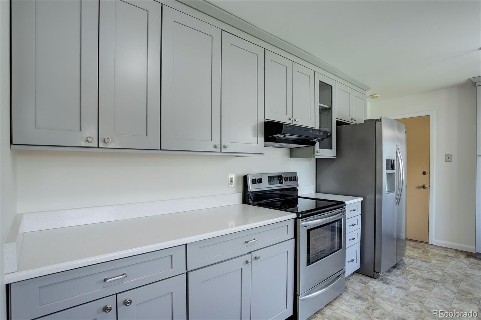 MLS Image #5 for 180  dover street,lakewood, Colorado