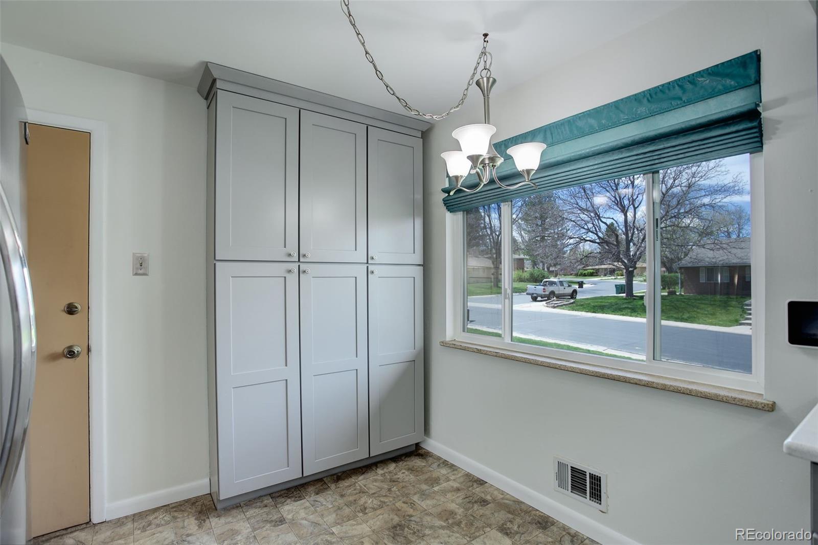 MLS Image #6 for 180  dover street,lakewood, Colorado