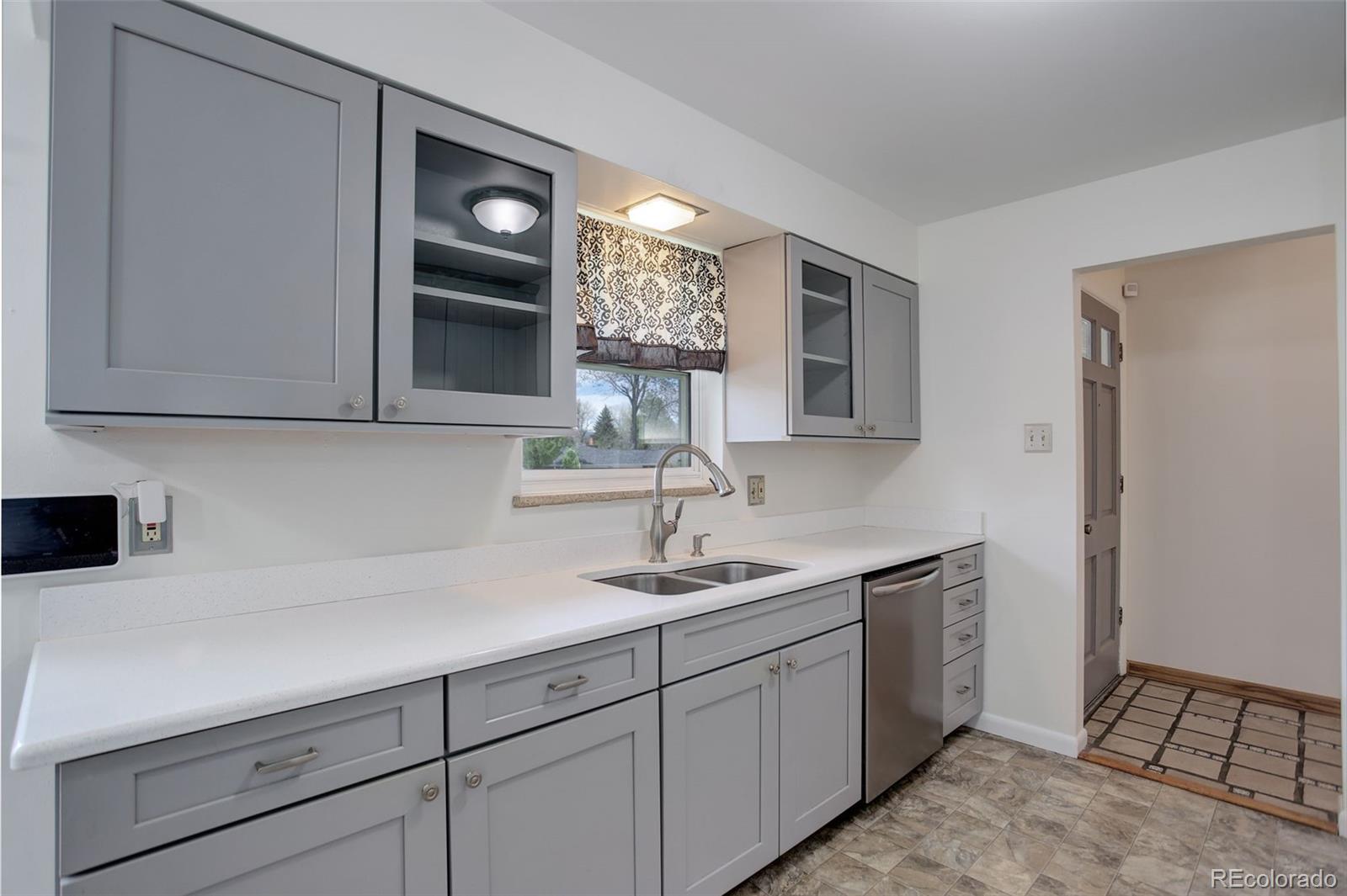 MLS Image #7 for 180  dover street,lakewood, Colorado