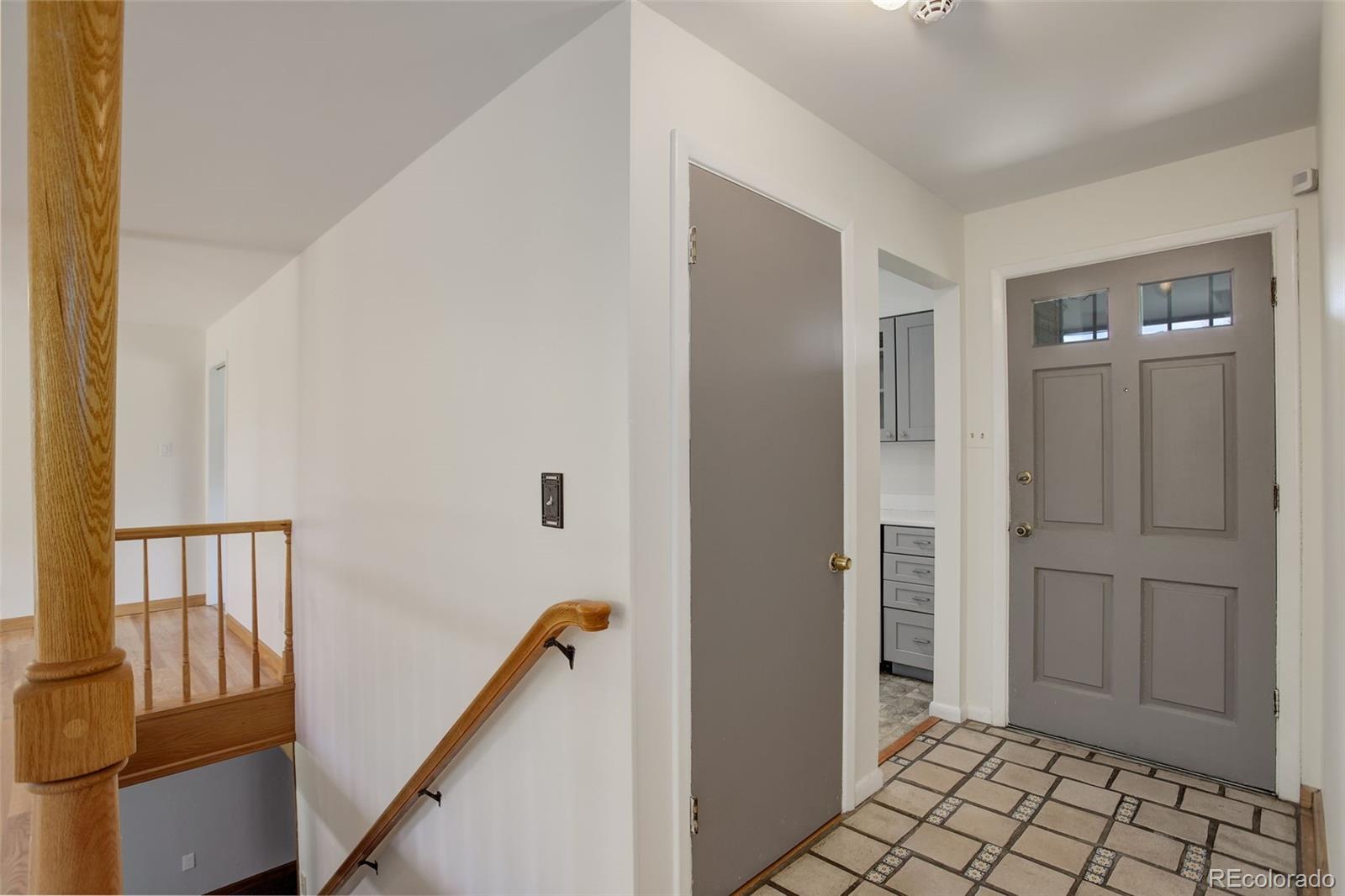 MLS Image #9 for 180  dover street,lakewood, Colorado