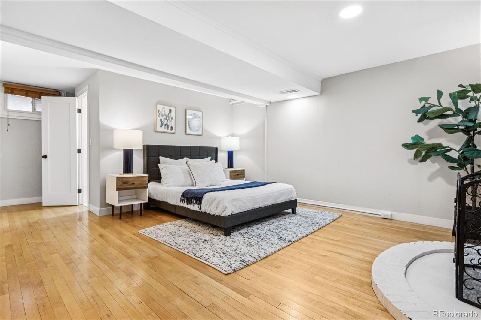 MLS Image #25 for 2641 n clayton street,denver, Colorado