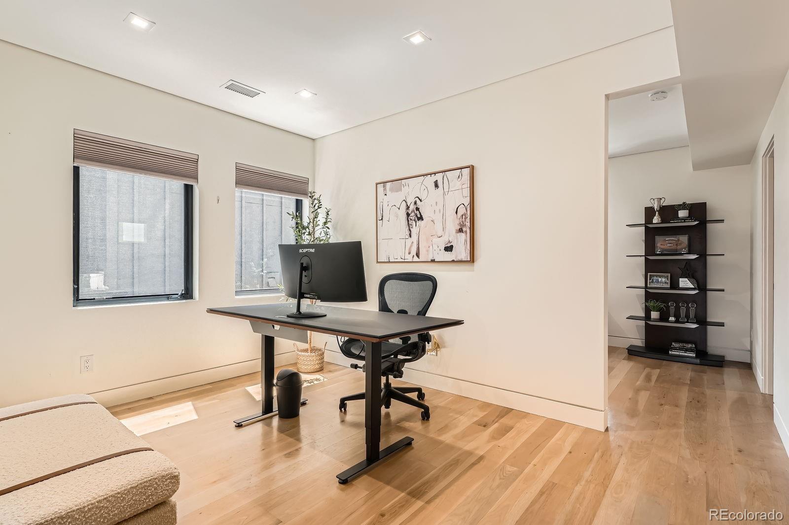 MLS Image #14 for 1717  irving street,denver, Colorado