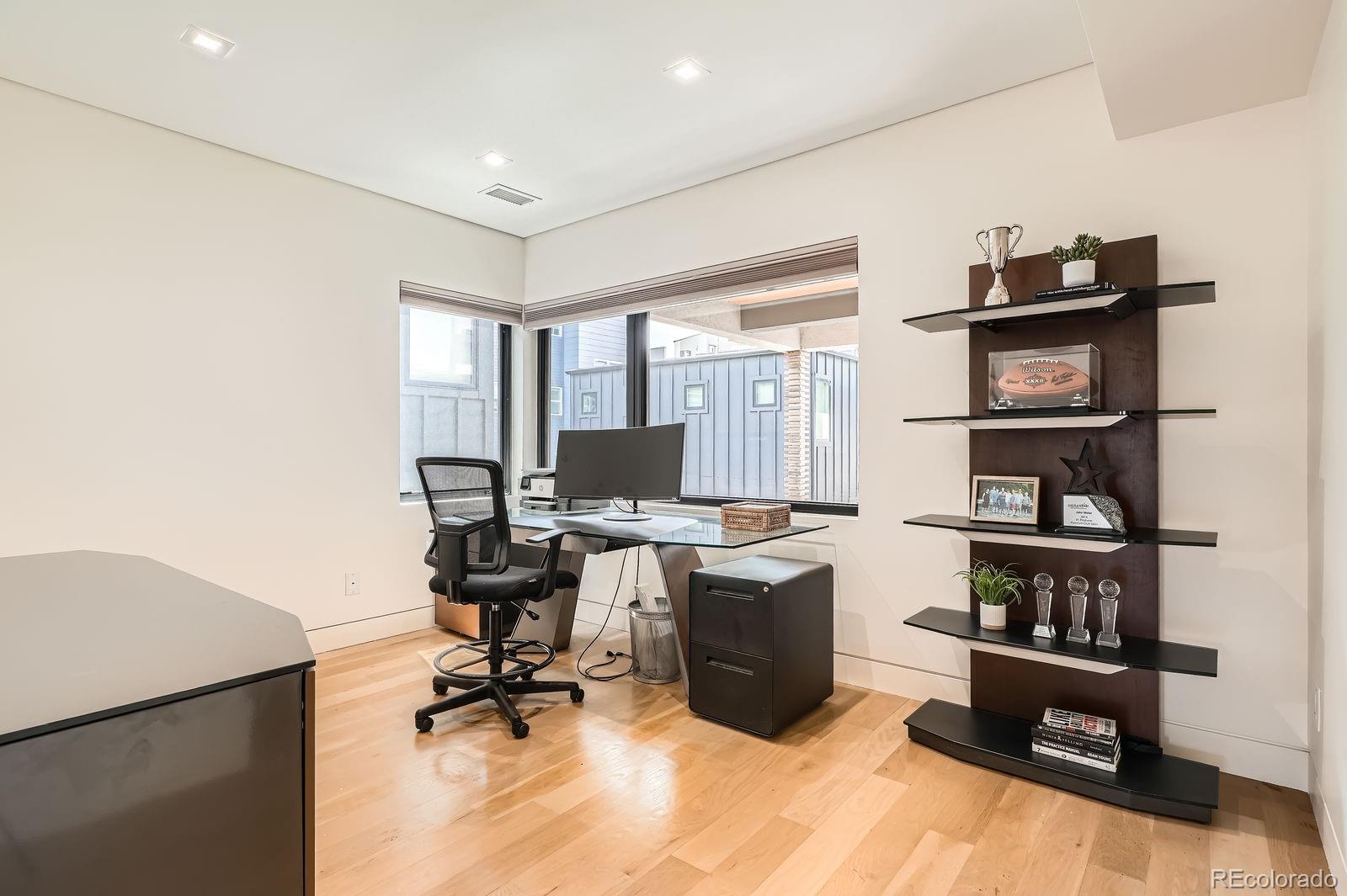 MLS Image #16 for 1717  irving street,denver, Colorado