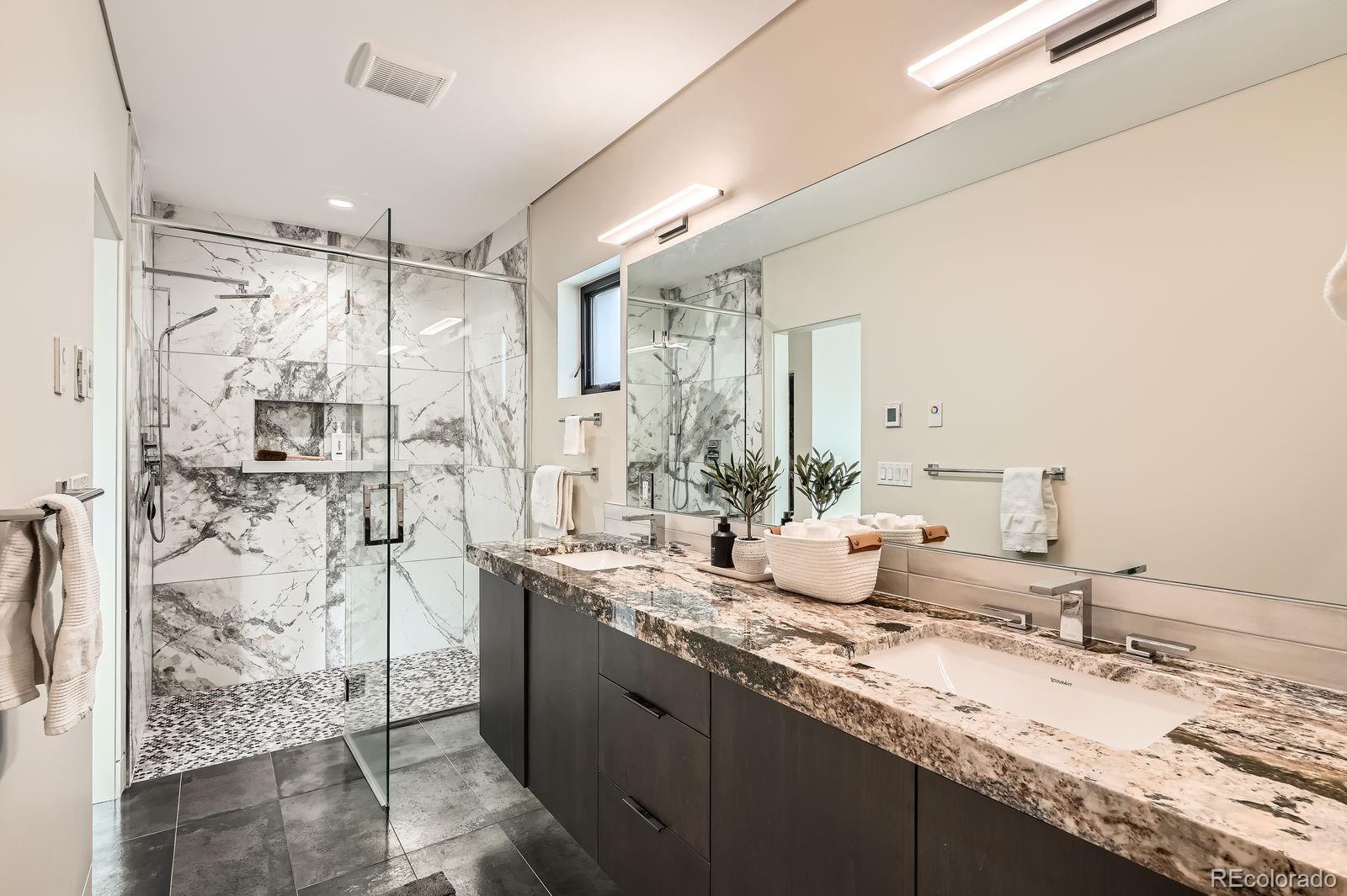 MLS Image #20 for 1717  irving street,denver, Colorado