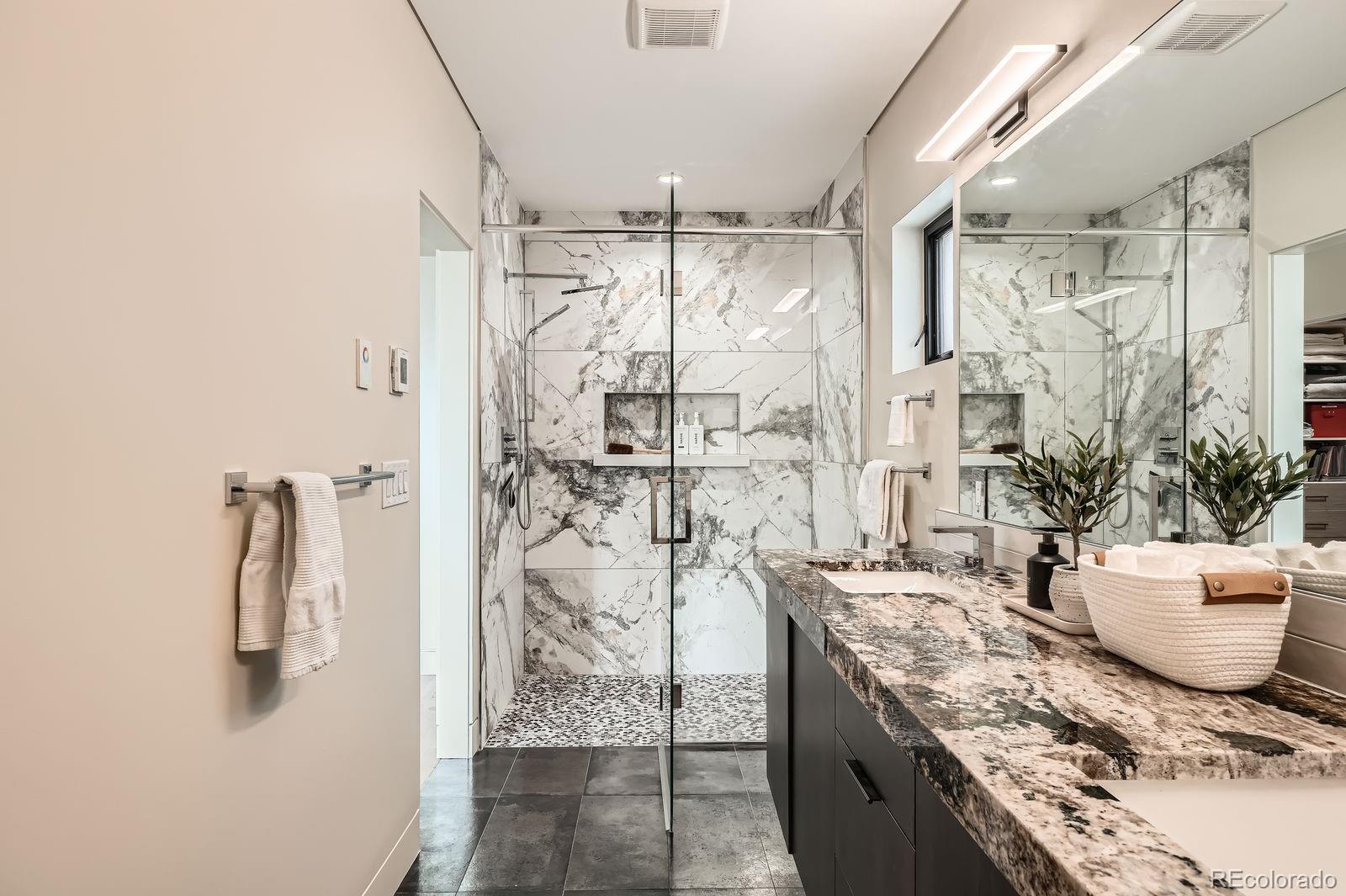 MLS Image #21 for 1717  irving street,denver, Colorado
