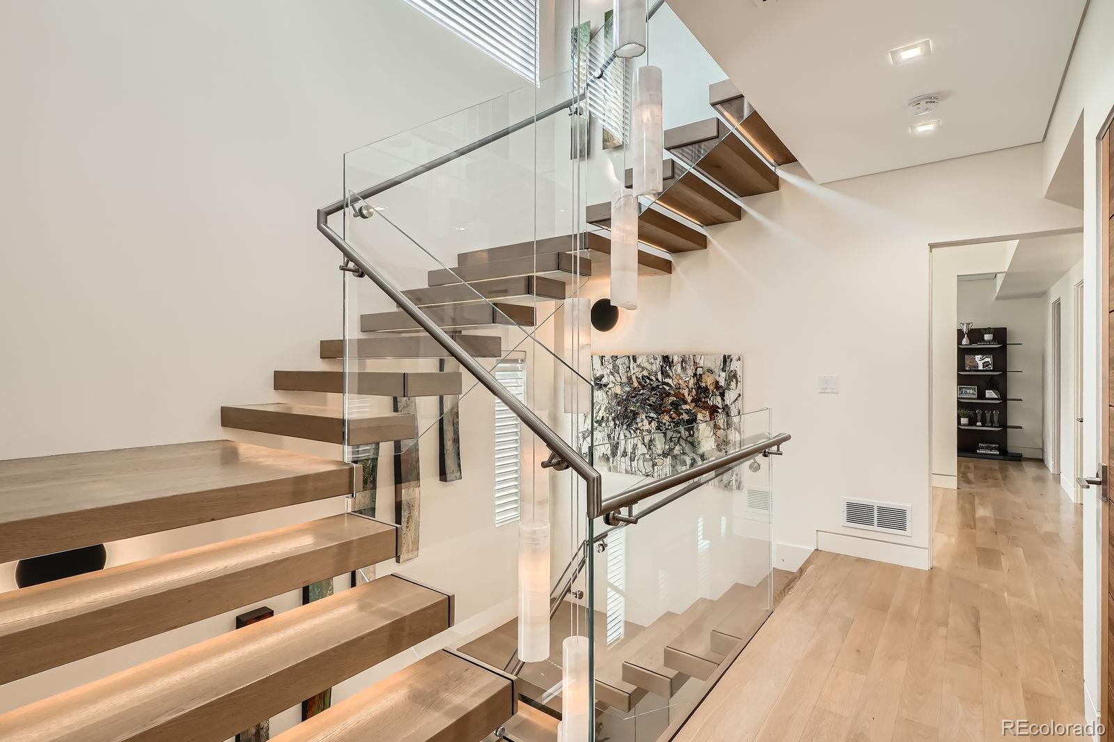 MLS Image #23 for 1717  irving street,denver, Colorado