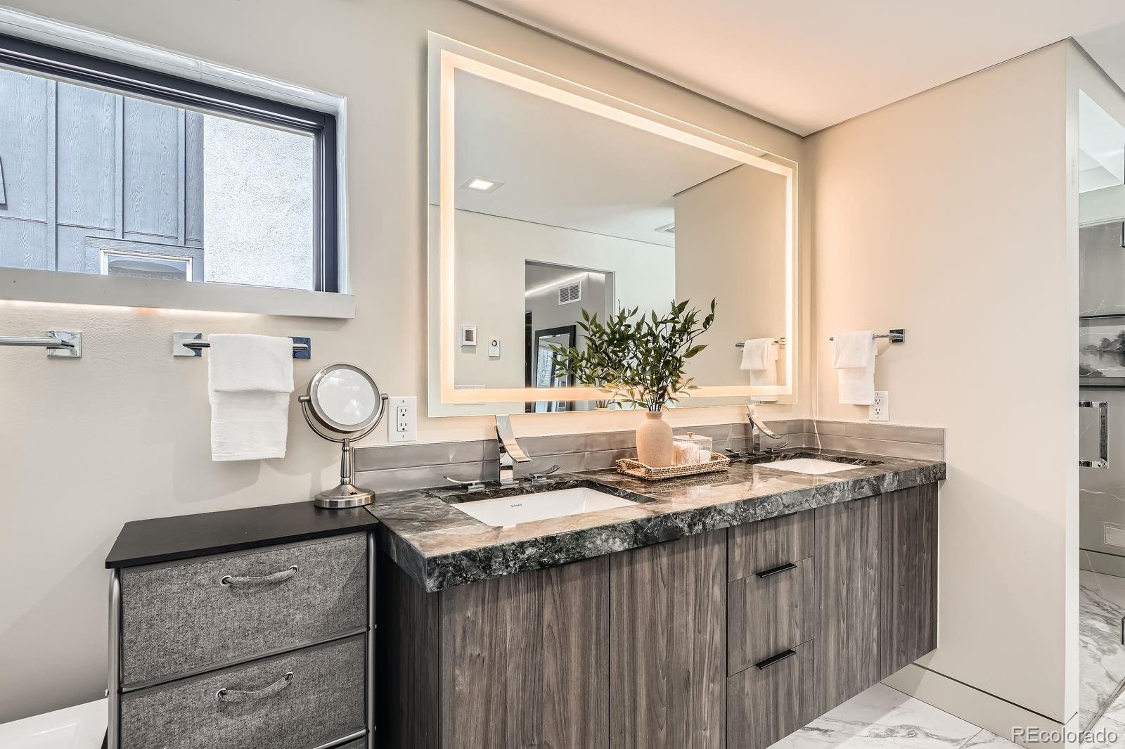MLS Image #29 for 1717  irving street,denver, Colorado