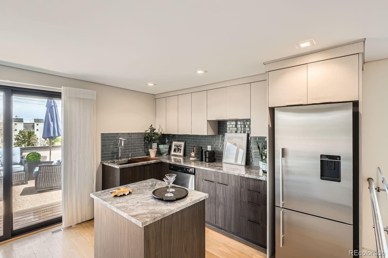 MLS Image #32 for 1717  irving street,denver, Colorado
