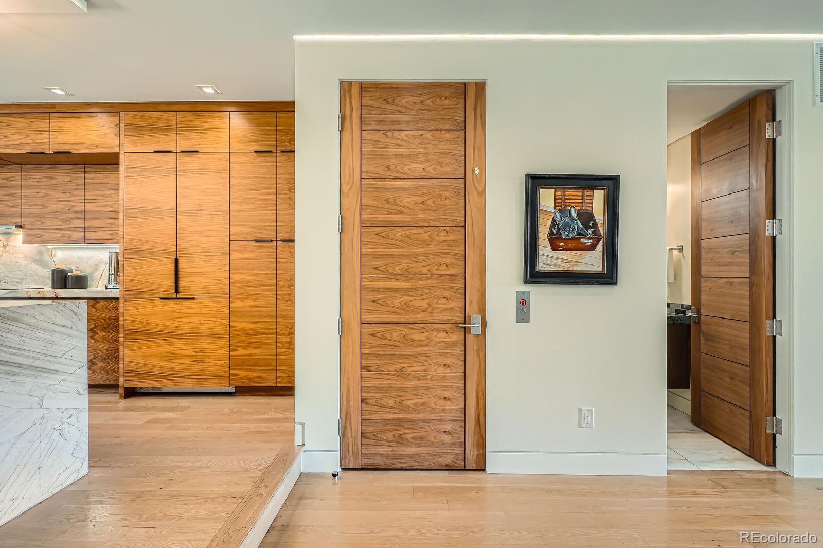 MLS Image #39 for 1717  irving street,denver, Colorado