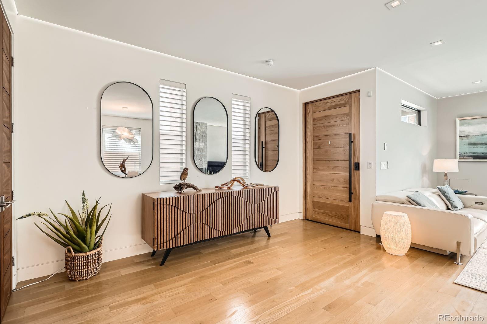 MLS Image #40 for 1717  irving street,denver, Colorado
