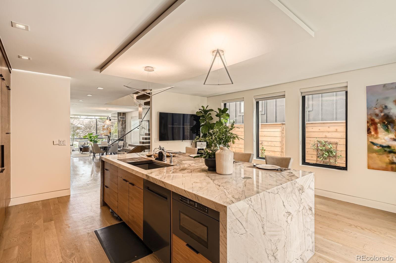 MLS Image #8 for 1717  irving street,denver, Colorado