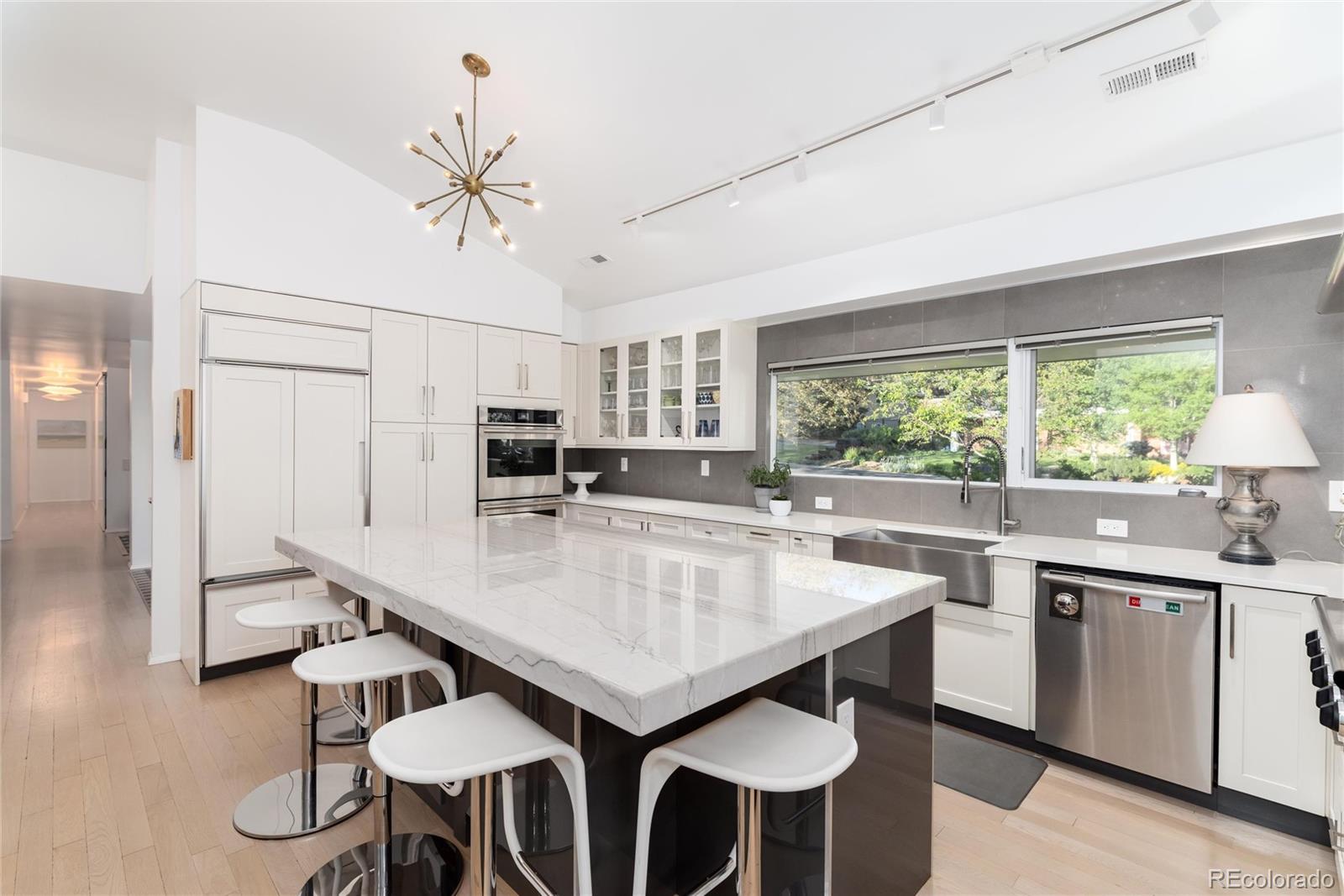 MLS Image #17 for 3925 s cherry street,englewood, Colorado
