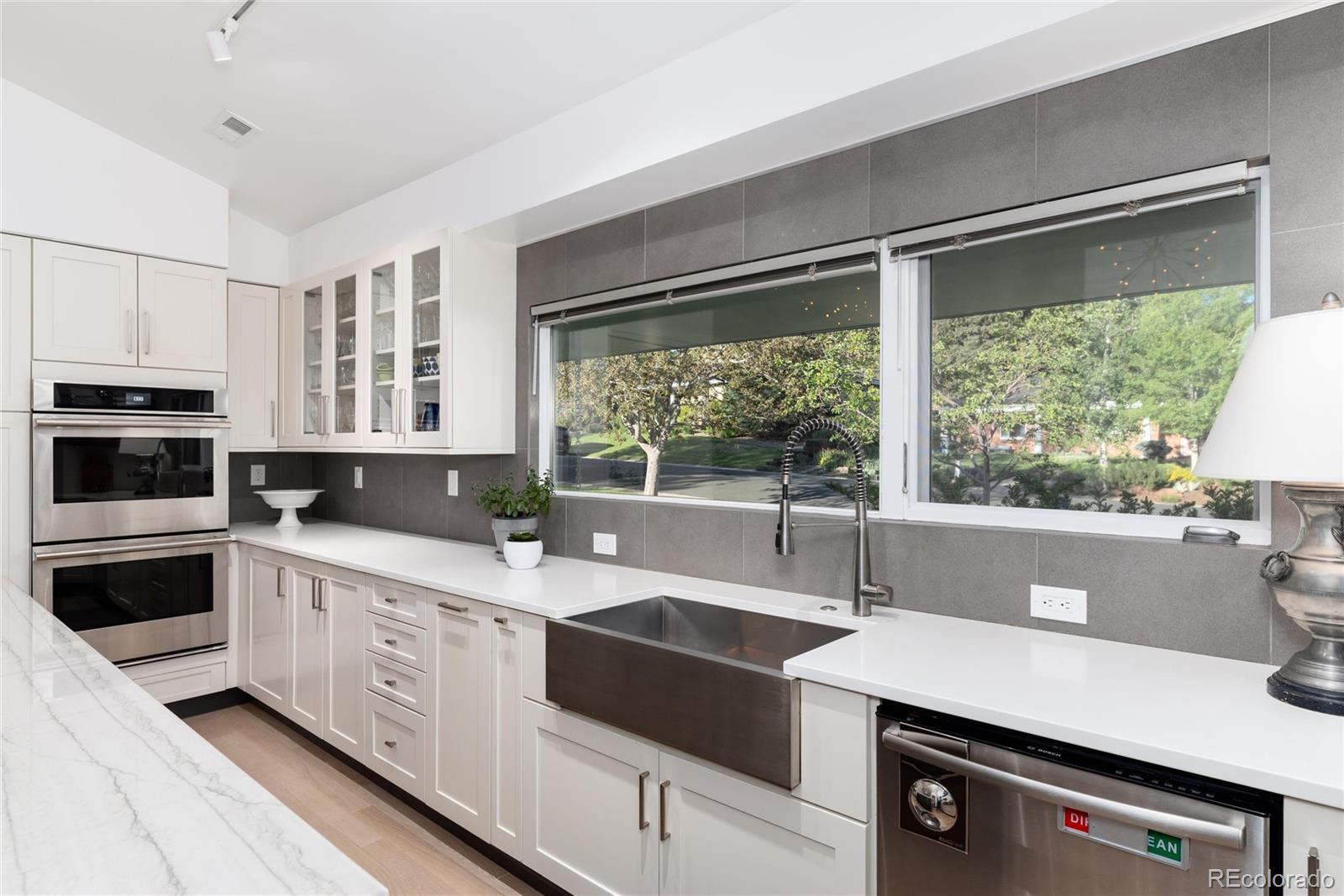 MLS Image #18 for 3925 s cherry street,englewood, Colorado
