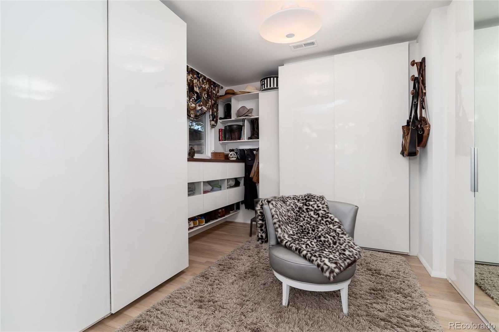MLS Image #26 for 3925 s cherry street,englewood, Colorado