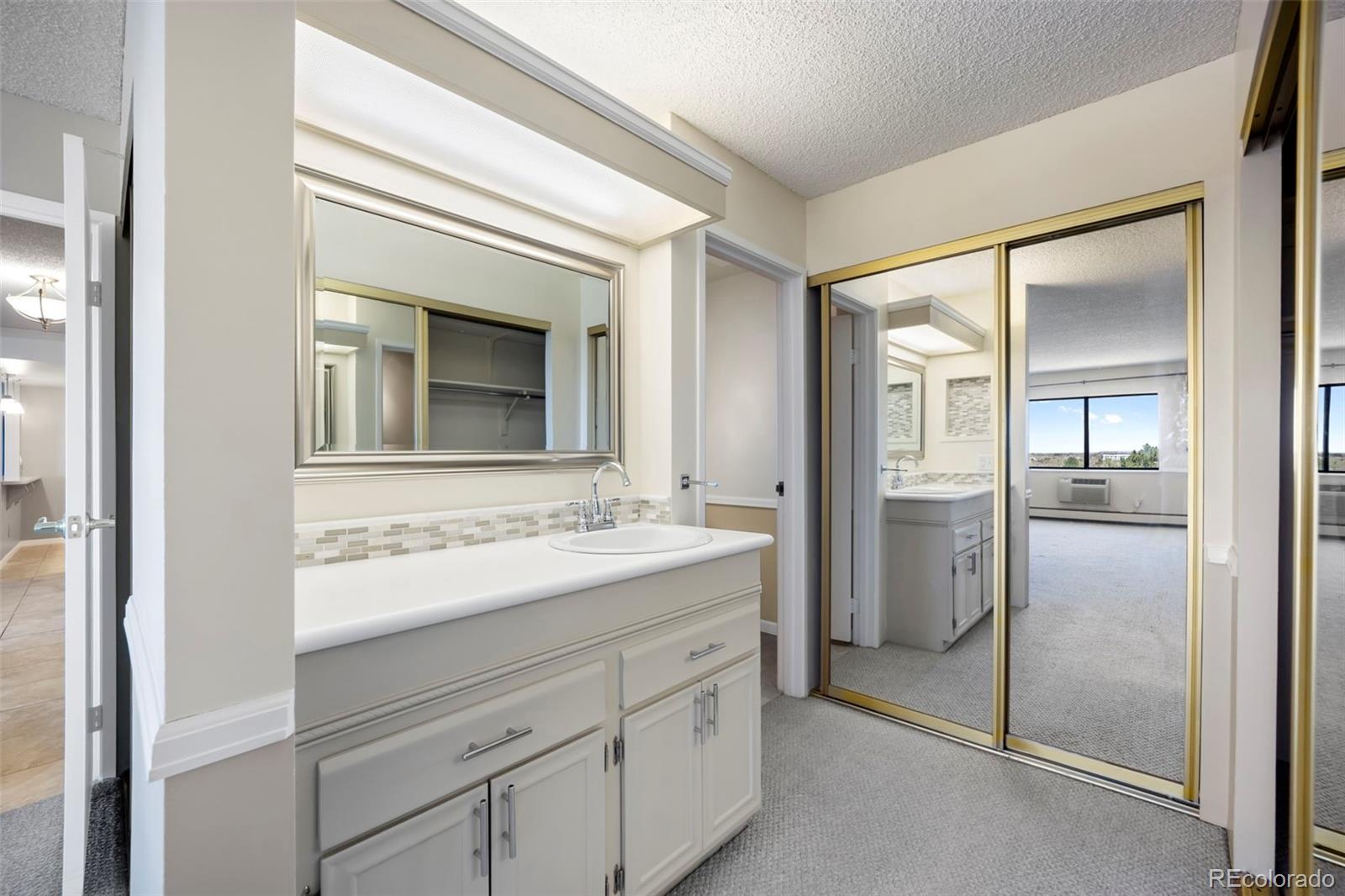 MLS Image #27 for 14390 e marina drive,aurora, Colorado