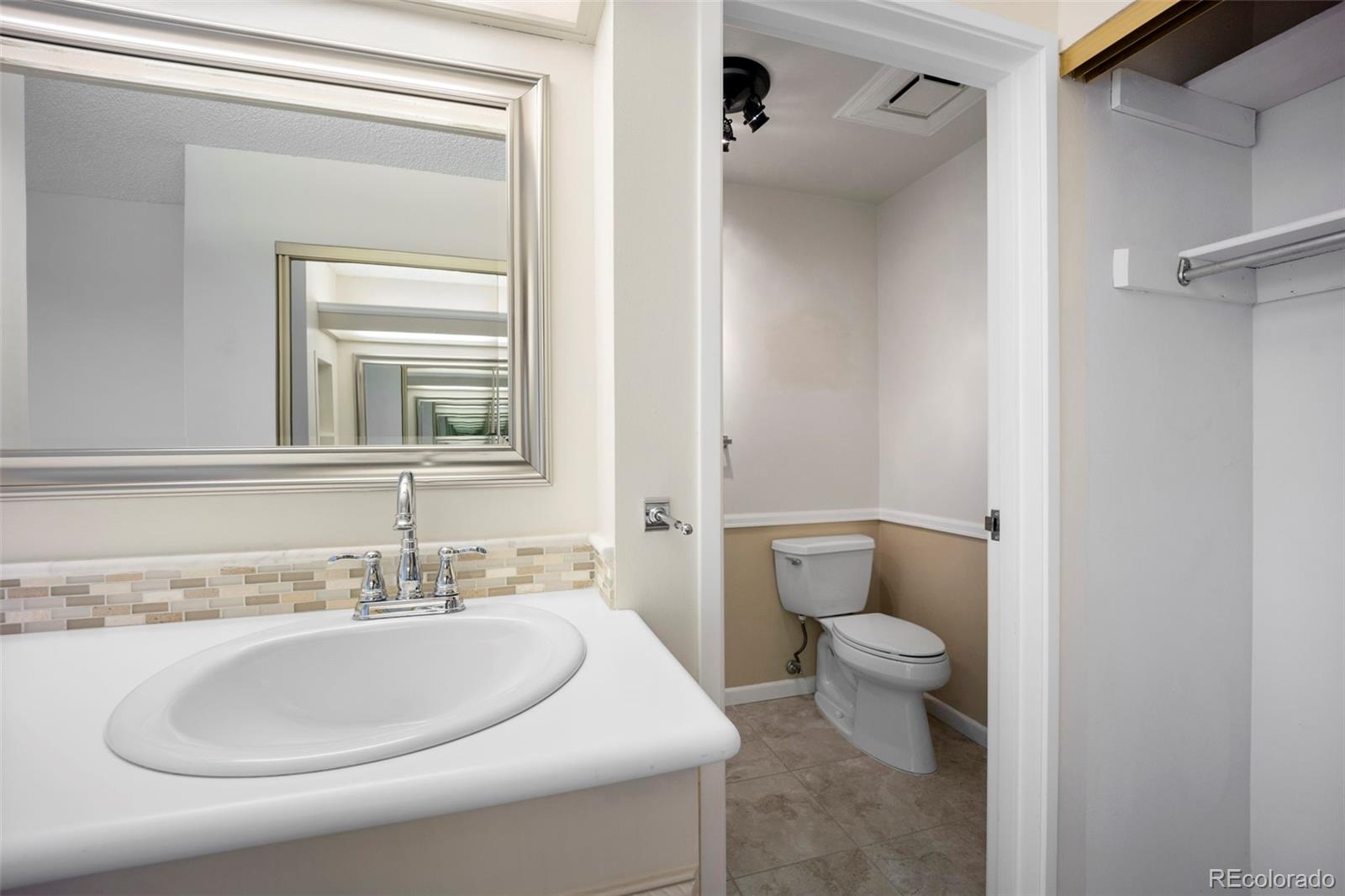 MLS Image #28 for 14390 e marina drive,aurora, Colorado