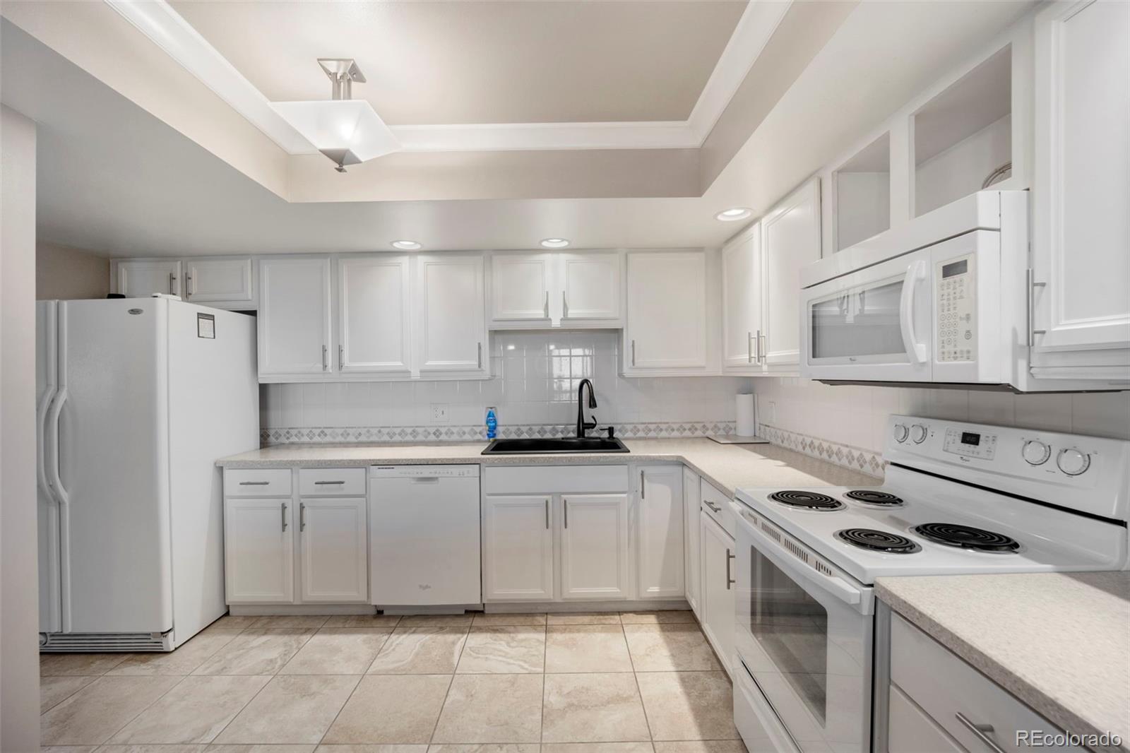 MLS Image #4 for 14390 e marina drive,aurora, Colorado